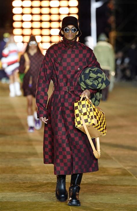 louis vuitton milan fashion week 2024|louis vuitton 2024 women's show.